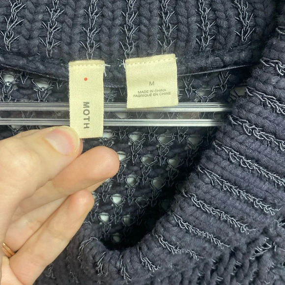 MOTH Anthropologie “Chatwin Bateau” 3/4 Sleeved Knit Sweater Size Medium - Picture 3 of 6